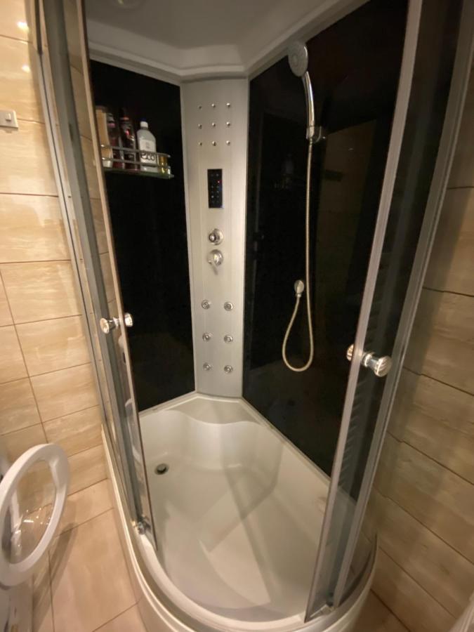 Tomas Apartment ツェーシス エクステリア 写真